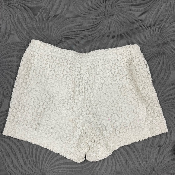 INC White crochet shorts in White No tags Never worn elastic waist - Picture 1 of 3